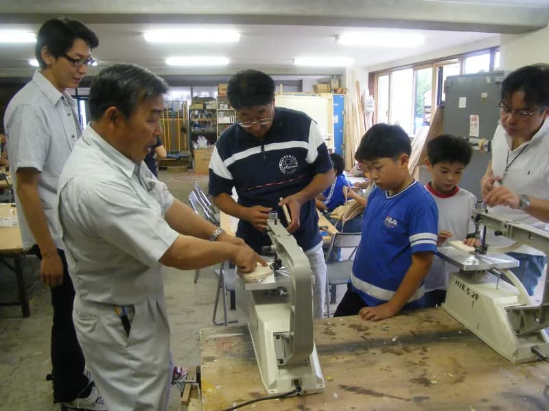 学校向け体験学習・教育講座の様子