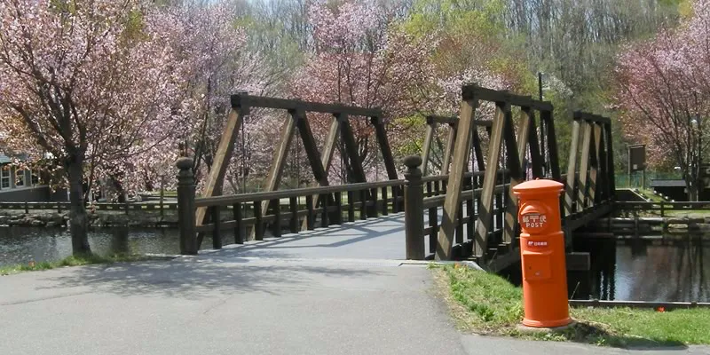 館内に設置されている郵便ポスト